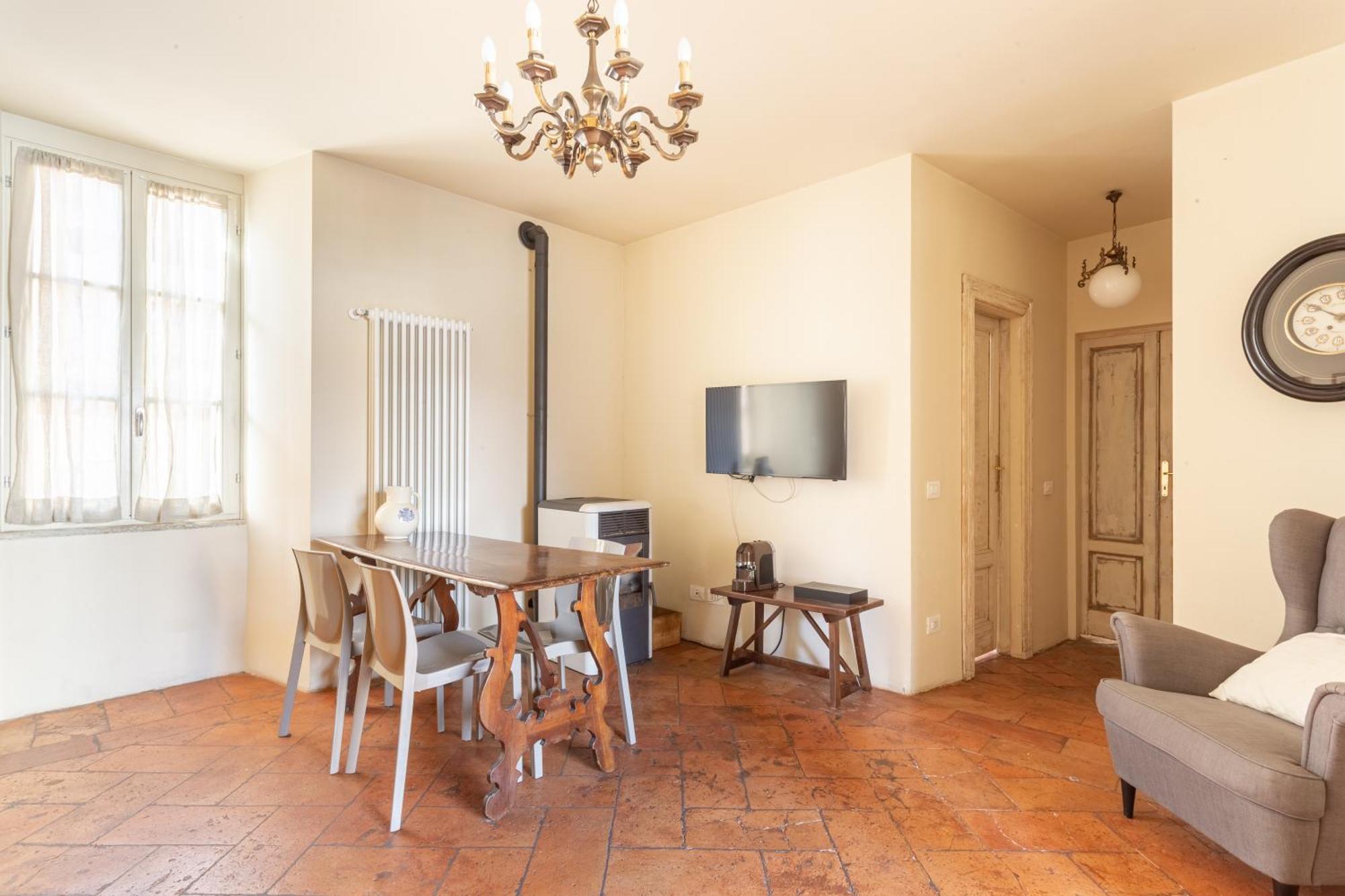 Palazzo Mia By Icasamia It Apartment Castello Cabiaglio Room photo